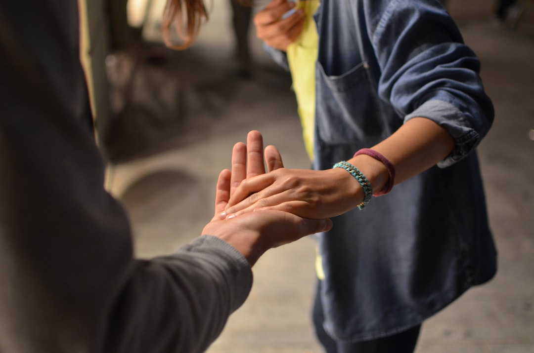 Photo shaking hands